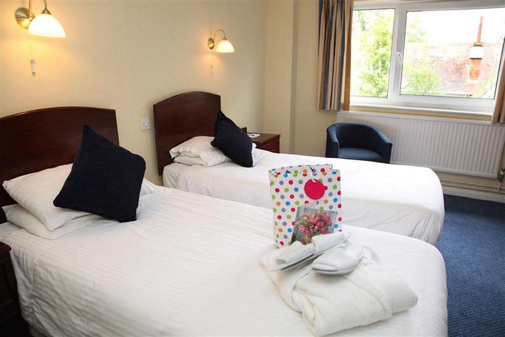 Best Western Plus Oaklands Hotel Norwich Room photo